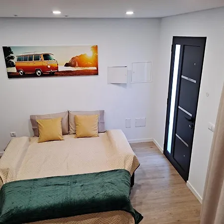 Vcs House By Madeira *