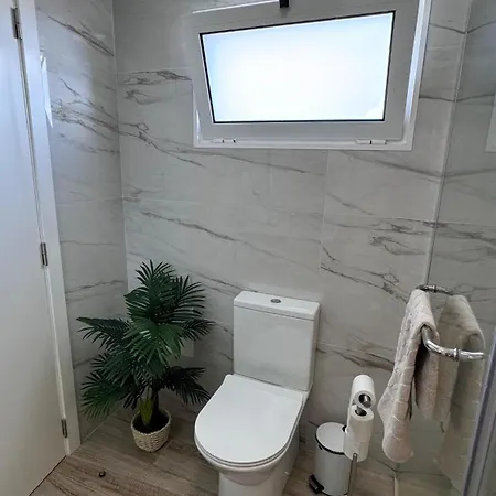 Vcs House By Madeira * فونشال